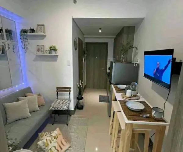 Cozy 1br With Balcony At Fame Residences Manila